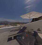 Pancratium villas & suites