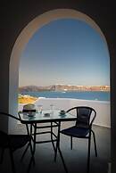 Pancratium villas & suites