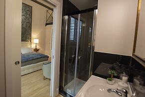 Flora Historical Luxury House