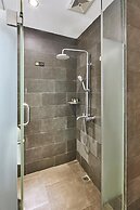 Jiangxia Business Hotel