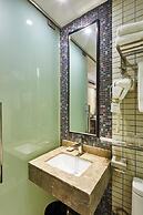 Jiangxia Business Hotel