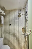 Jiangxia Business Hotel