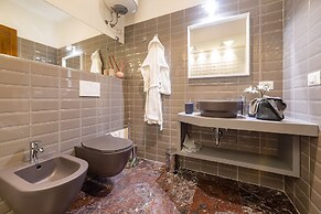 Lombardia40 Luxury Suites