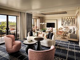 Fairmont Orchid Gold Experience