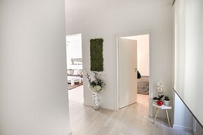 Metropole Apartments Old Town