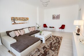 Metropole Apartments Old Town