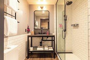 Moxy Nashville Downtown