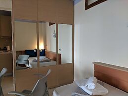 Zennova Sea & Mount Athos View 2