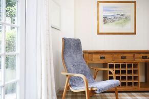 Central New Town Apartment