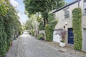 Central New Town Apartment