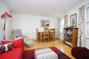 Central New Town Apartment