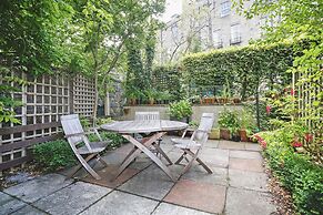 Central New Town Apartment