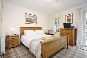 Central New Town Apartment