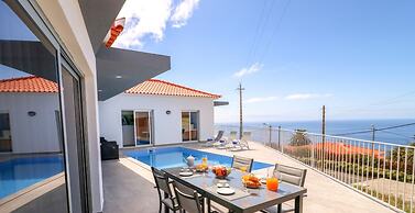 CalhetaScape by Our Madeira