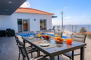 CalhetaScape by Our Madeira