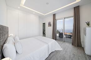 CalhetaScape by Our Madeira