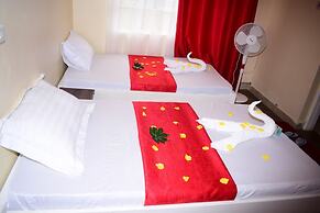 Safari Homes and Tours