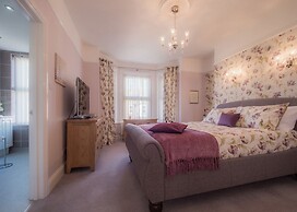TLC Exmouth Bed and Breakfast