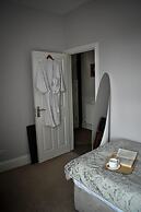 TLC Exmouth Bed and Breakfast