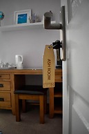 TLC Exmouth Bed and Breakfast