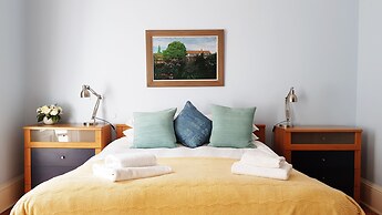 Luxury Central Old Town Suite Edinburgh