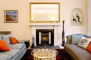 Luxury Central Old Town Suite Edinburgh