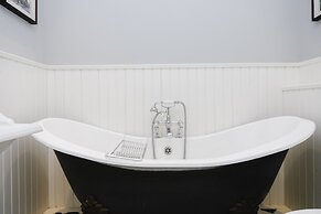 Gorgeous Royal Mile Mansion Apartment