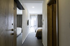 4 Smart Hotel