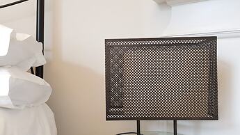 Grand Edinburgh Castlehill Apartment