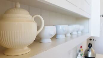 Classy Historic Edinburgh Apartment