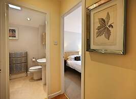 Wonderful Central Edinburgh Apartment