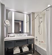 Loews Kansas City Hotel