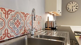 Authentic Central 3-Bedroom Apartment