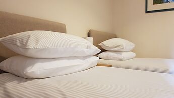 Authentic Central 3-Bedroom Apartment