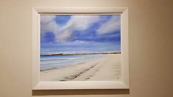 Authentic Central 3-Bedroom Apartment