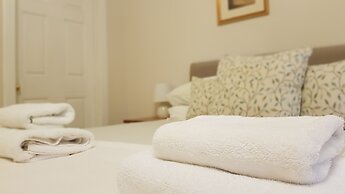 Authentic Central 3-Bedroom Apartment