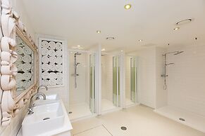 The Dixie Dean Hotel