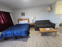 Camelot Court Motel
