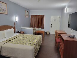 Scottish Inn & Suites