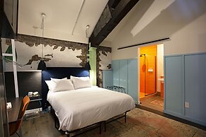 The Russell Nashville