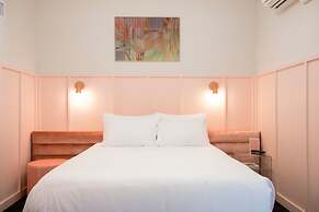 The Russell Nashville