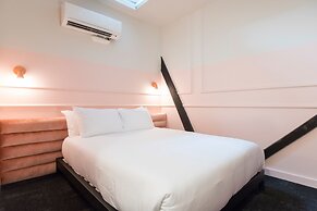 The Russell Nashville