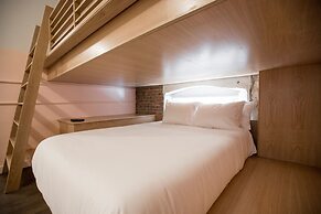 The Russell Nashville