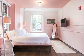 The Russell Nashville