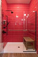 The Russell Nashville