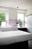 The Russell Nashville