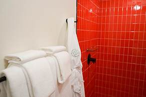 The Russell Nashville