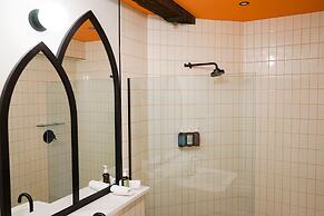 The Russell Nashville