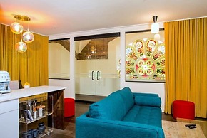 The Russell Nashville