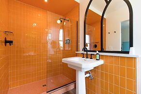 The Russell Nashville